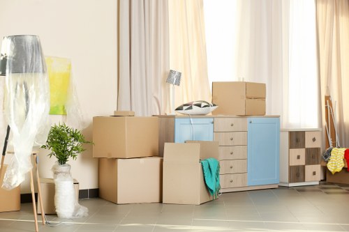 Removal truck hire for Stepney home and business moves