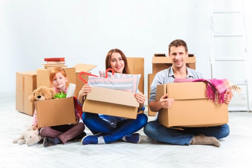 Moving van service for homes in Stepney with local street access