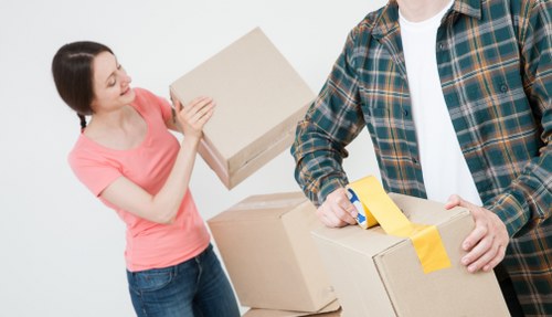 Commercial removals support for offices and businesses near Stepney
