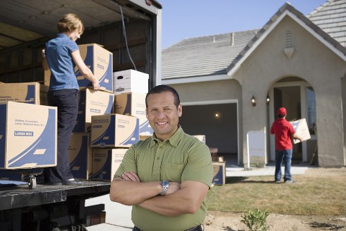 Practical moving help for flats and homes in Stepney
