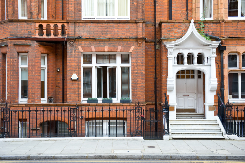 moving furniture moving companies